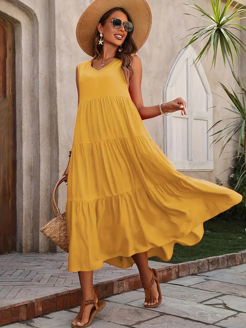 Aurinda - Ärmelloses Kleid mit gerafftem Saum und V-Ausschnitt