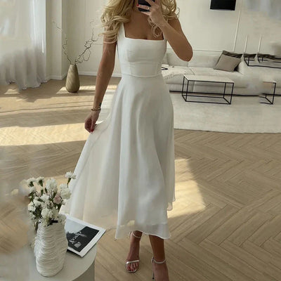 Minerva - Elegantes ärmelloses einfarbiges Kleid für Damen