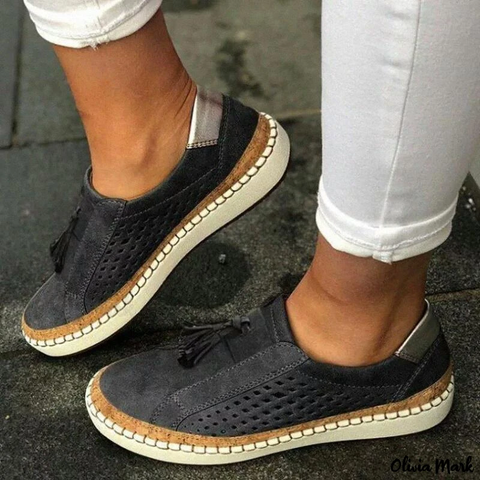 Tassel Loafers: modische Slipper mit niedrigem Absatz