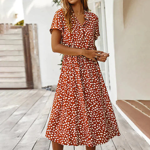 Jessica - Bedrucktes Kleid mit kurzen Ärmeln und V-Ausschnitt
