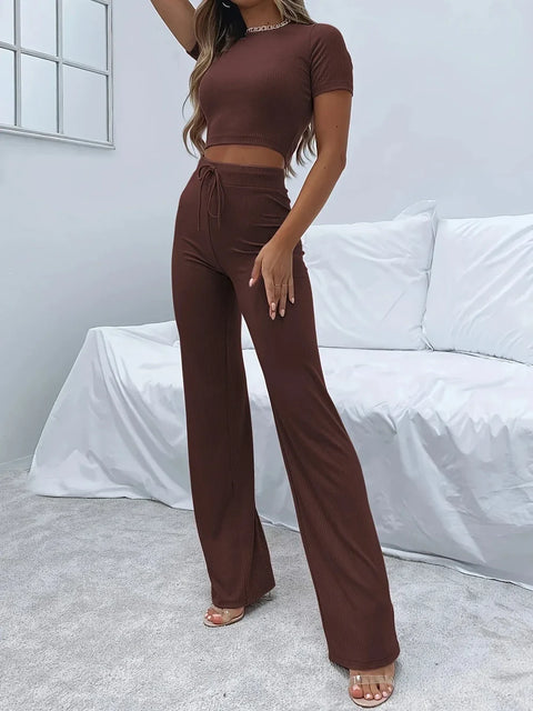 Vanessa - Kurzärmeliges Crop-Top und lange Hose mit hoher Taille