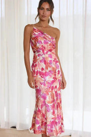 Virginia - Elegantes rückenfreies One Shoulder Kleid mit schrägem Kragen