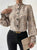 Monica - Bluse mit abstraktem Print und Rüschenbesatz