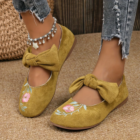 Zelma - Modische mit Blumen bestickte Schuhe für Frauen