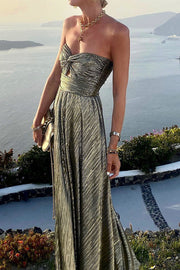 Chloé | Elegantes glänzendes Off-Shoulder-Kleid