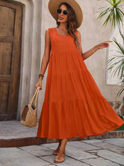 Aurinda - Ärmelloses Kleid mit gerafftem Saum und V-Ausschnitt