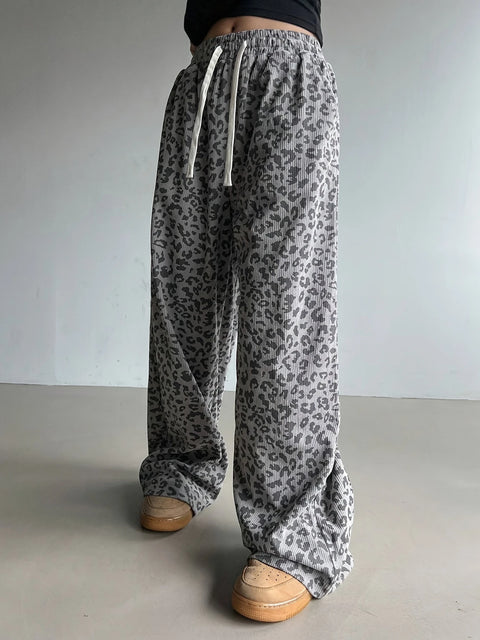 Alvira - Jogginghose mit Kordelzug und Leopardenmuster für Damen