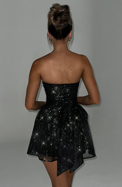 Melinda - Trägerloses Glitzer-Minikleid aus Netzstoff