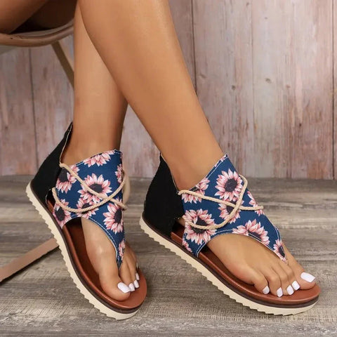 Adeliza - Trendige Kneifzangensandalen