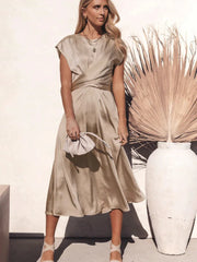 Theodora - Elegantes A-Linien-Kleid aus Satin und Seide